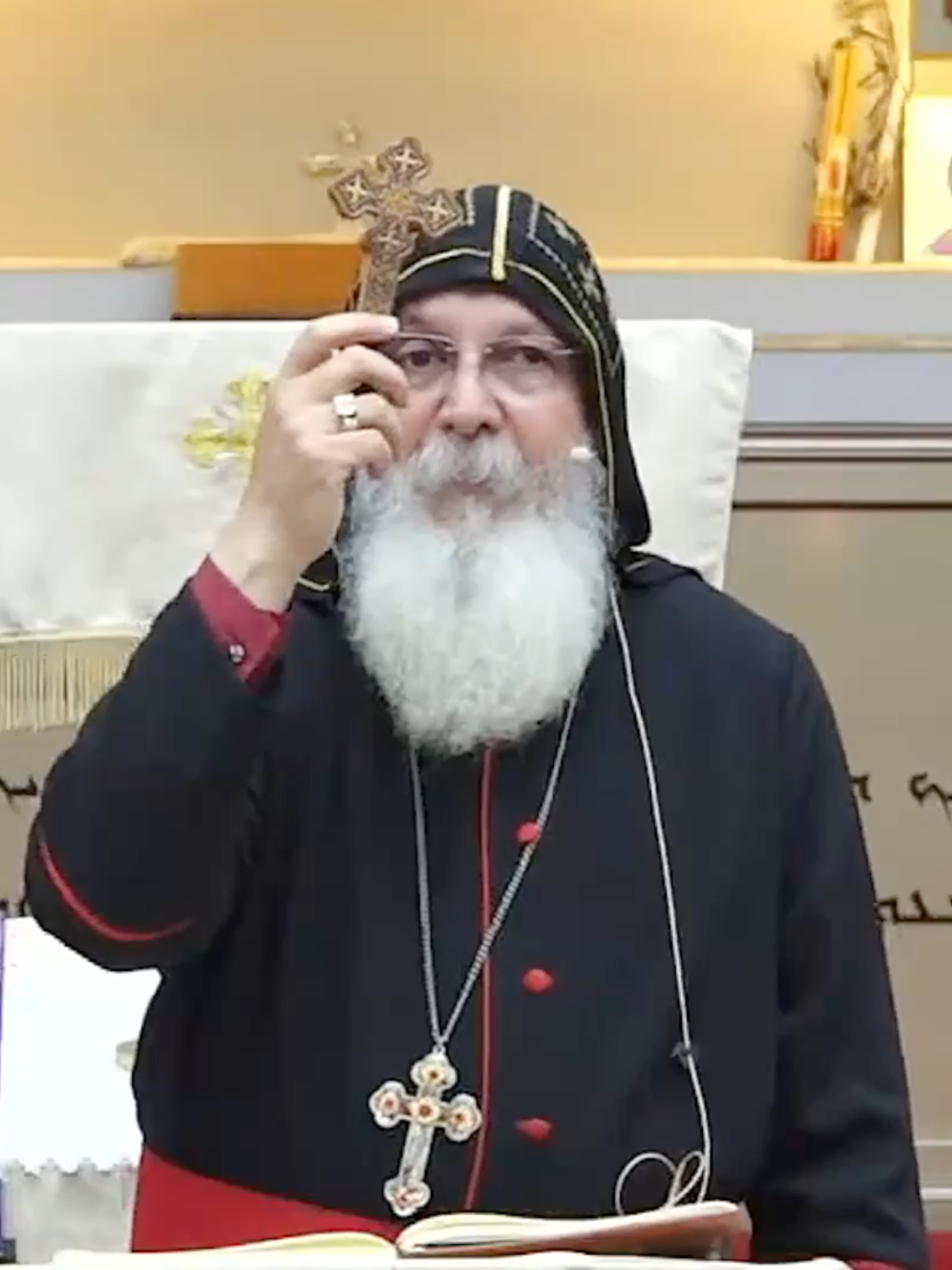 He is real🫵 #God #Jesus #marmariemmanuel #christianity #bishopmarmariemmanuel #christiantiktokcommunity #faith #saints #orthodoxchristian #catholicism #jesusisking