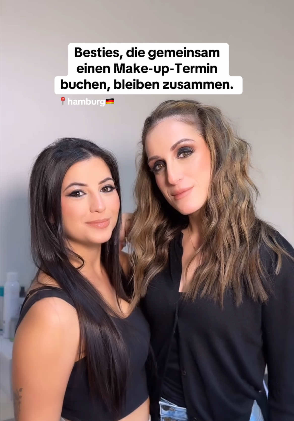 Book your hair and makeup appointment now!!!😍💌 #hamburgaltona #hamburgmakeupartist #makeupartisthamburg #hamburgmakeup #makeupgermany 