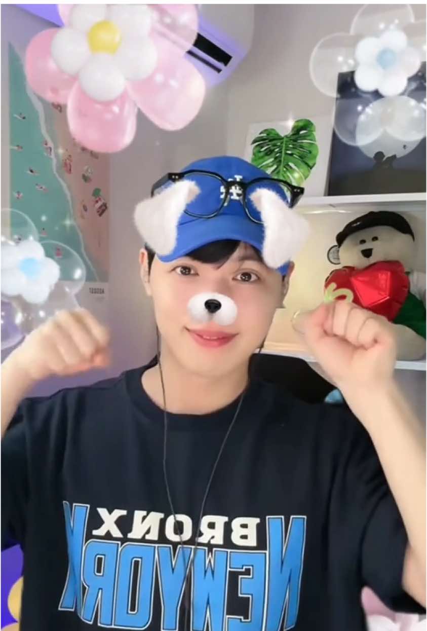 20250812 강아지차차🐶 Puppy chacha🦴 너무 귀여워🤣🤣 @8/15🎉400Days🕊️이너피스peace✨  #챌린지 #dancechallenge #funny #cute #korea 