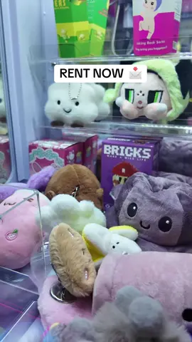 Let your guests take home the cutest plushies. Message us to book 📩  #clawmachine #clawmachinerental #clawmachinebatangas #clawmachinelipa #clawmachineforrent 