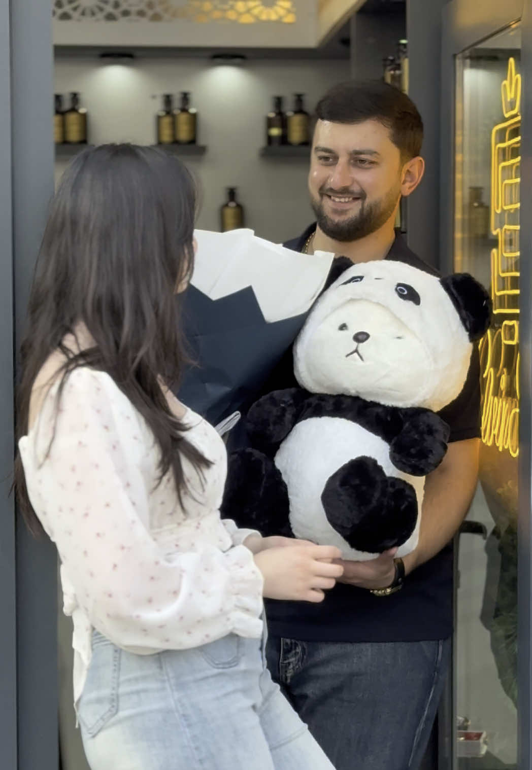 Axsamınız Xeir 🙂❤️#elvinsah  @elvinsah_parfumer 