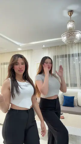 @🇦🇪Sara🤍 