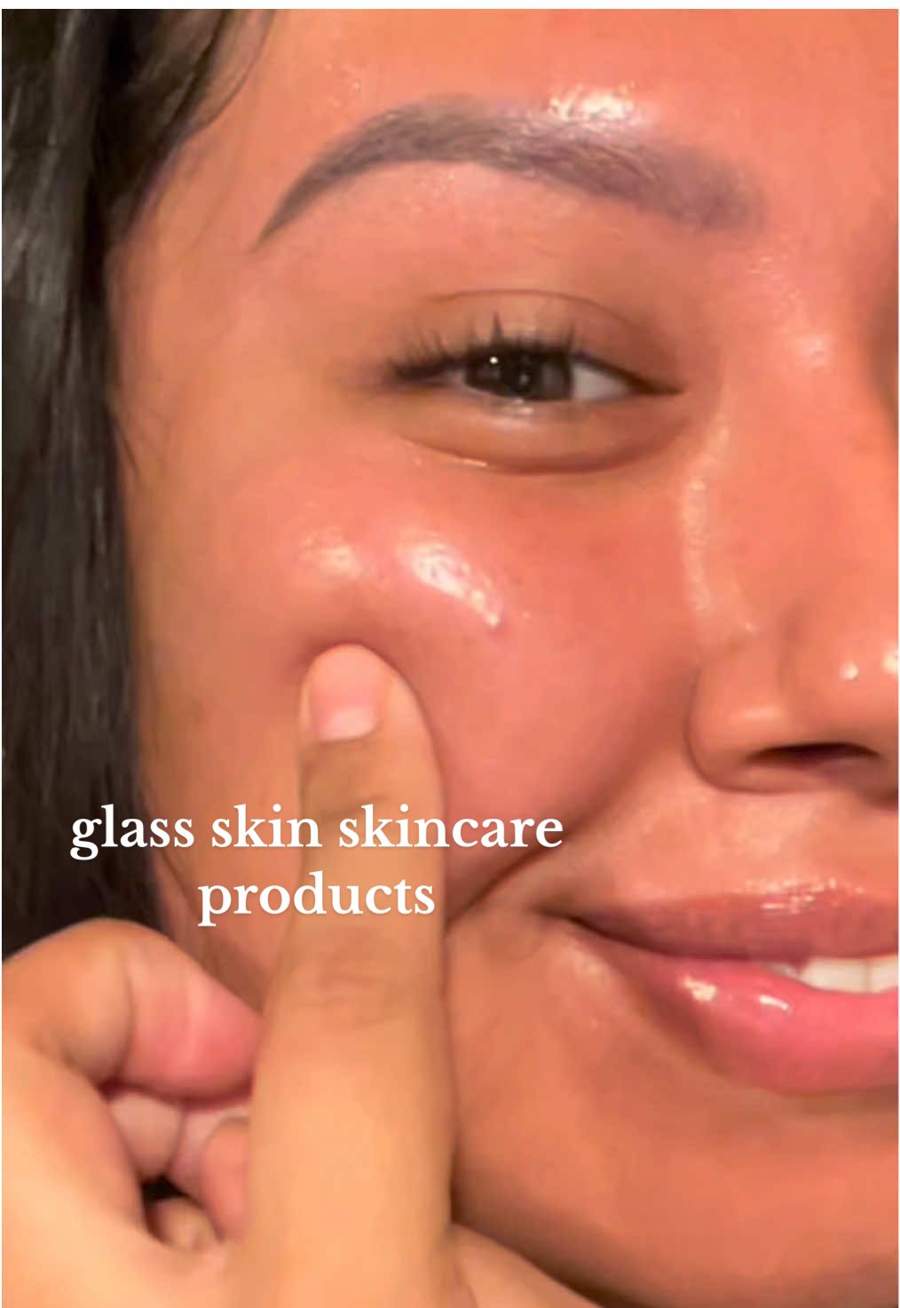 skin has been givingggg 😍✨ my new favorite routine! have you tried medicube yet? #medicubeskincare #glassskin #skincareproducts #viralproducts #hydratedskin 