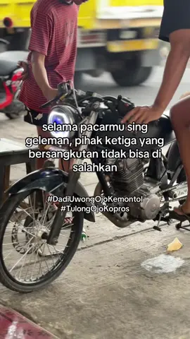 kok senengane renteng renteng #promomakanmerdeka #gmstop #glw9style #walisongoofficial #blitar24jam 