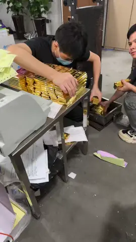 #Gold