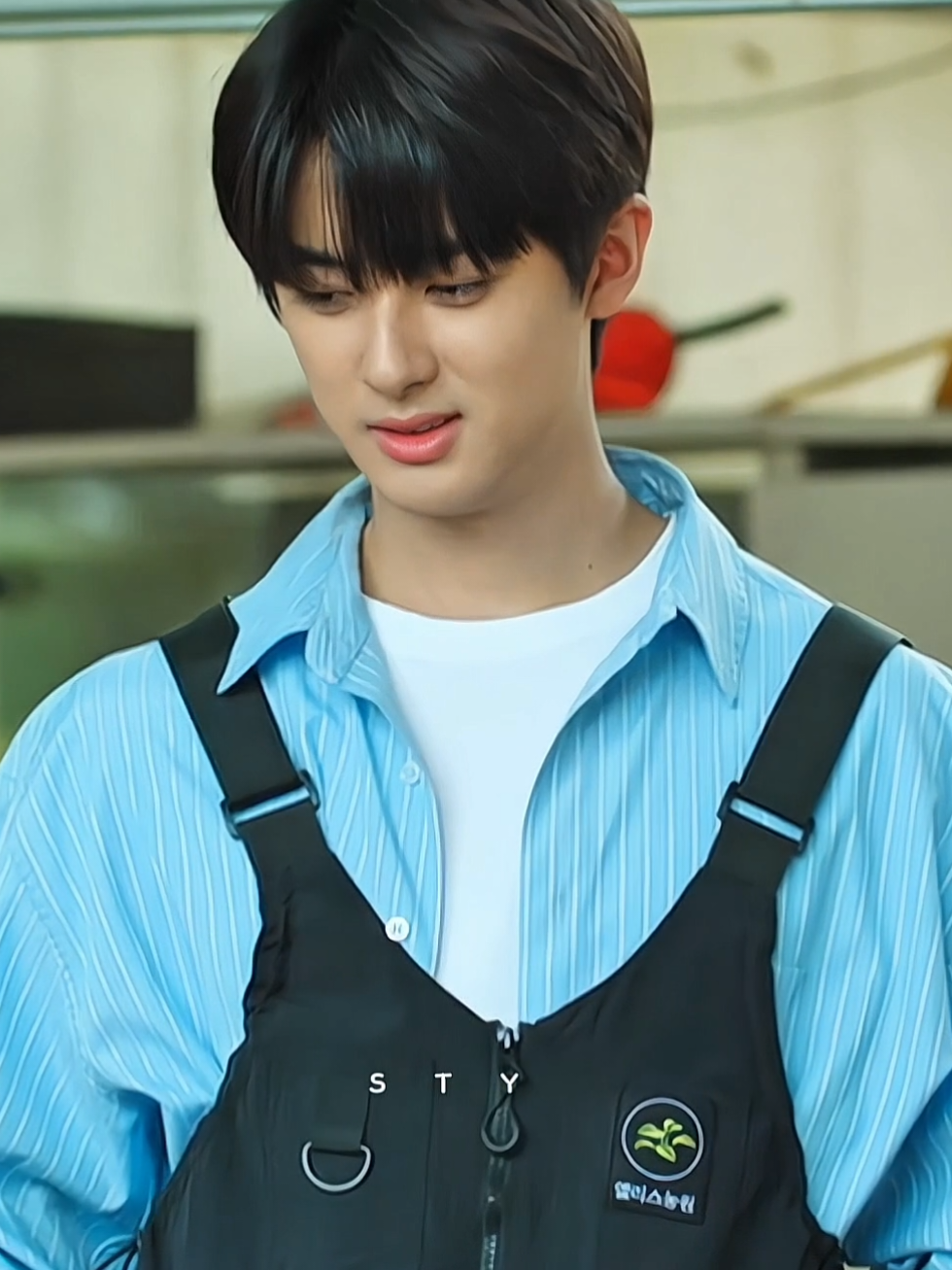direbutin🤣  #lovetaketwo #lovetaketwodiviu #kdrama nonton di viu ya 