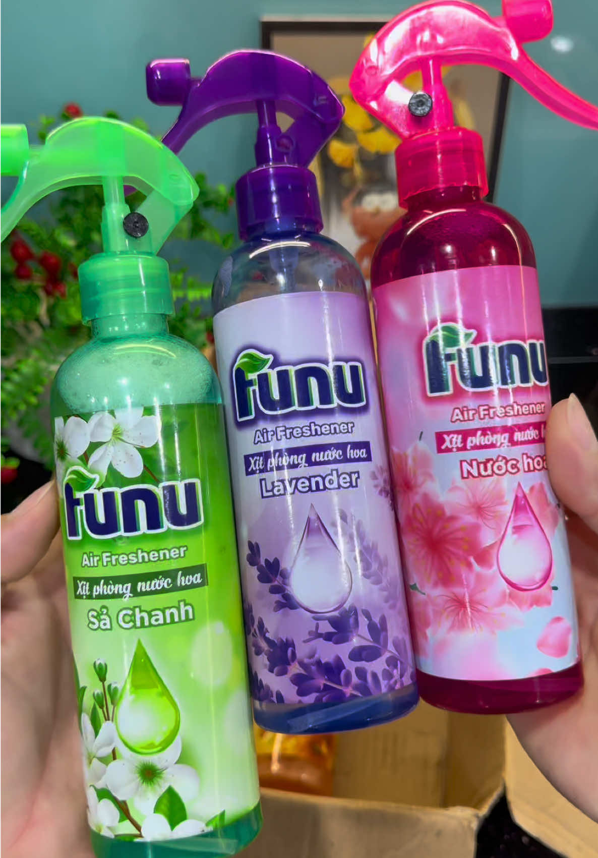 Xịt phòng tinh dầu nước hoa Funu #emkieutaphoa #xitphong #xitphongtinhdau #funu #xitphongfunu
