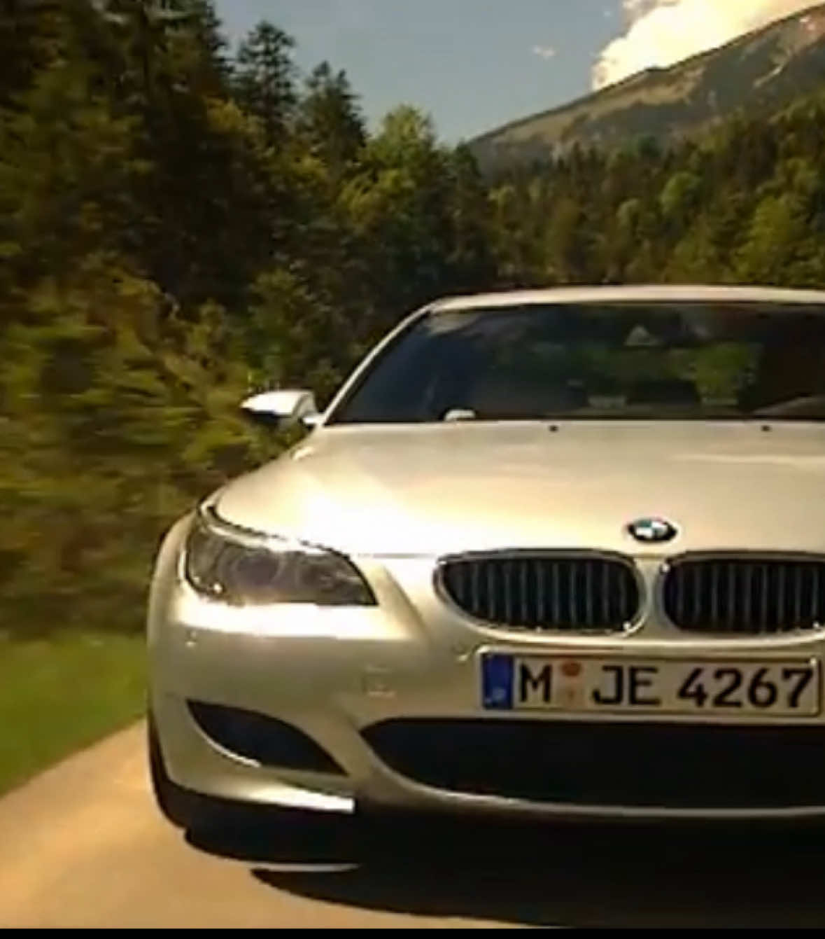 Bmw e60 m5 v10  #nostalgia #dream #archive #2010 #bmw #bmwmotorsport #bmwm5e60  #bmwm5 #carcommunity #memories #city #v10 #musically 
