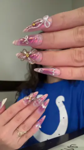 Looooove these nails💕 #nailvesta @NailVesta 