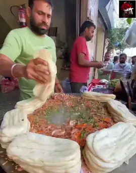 भारत के सबसे टेस्टी स्ट्रीट फूड जिसके विदेशी भी दीवाने हैं।