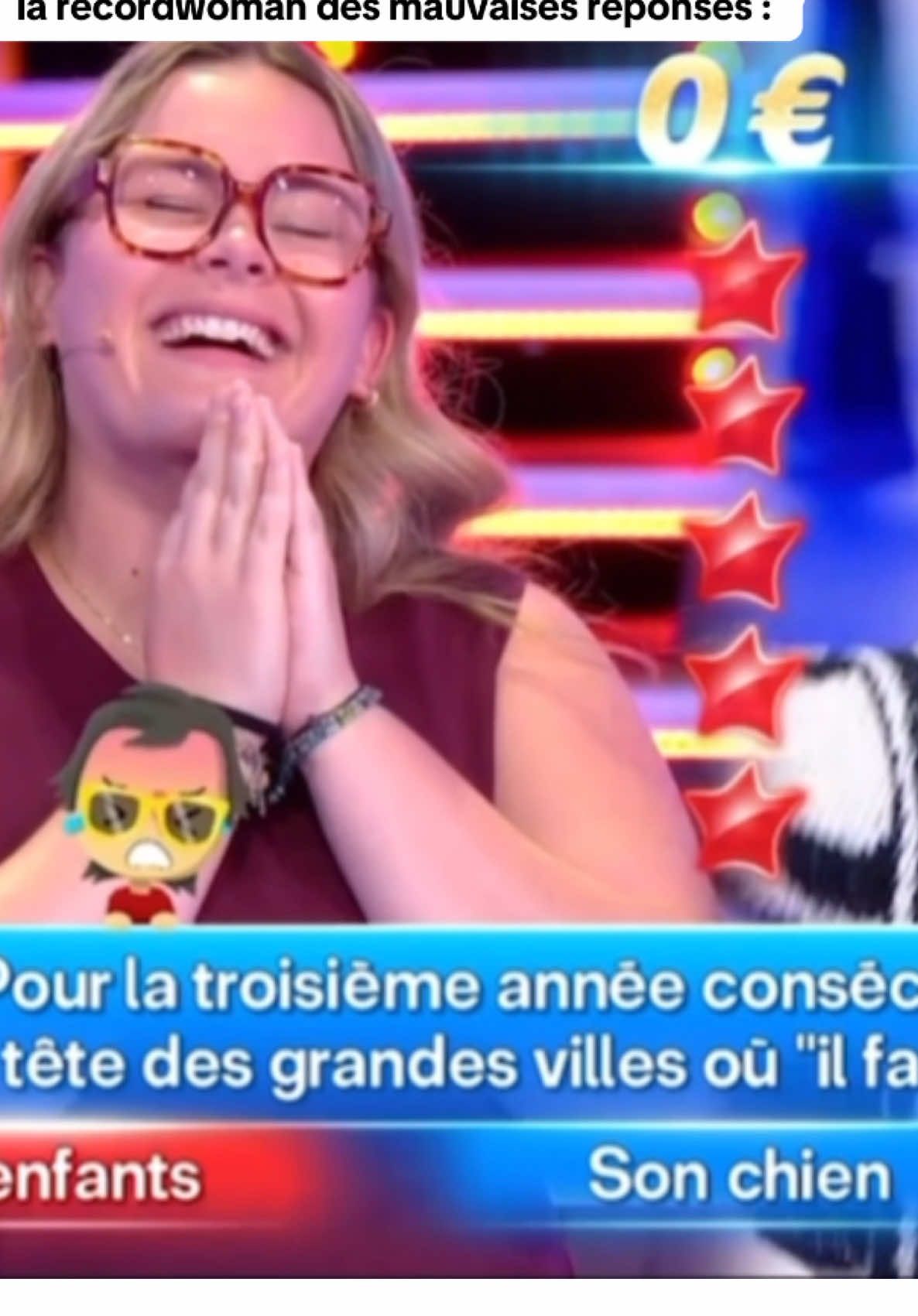 « VOUS NE GAGNEZ RRRIIIIEEEN » Dommage pour Émilie mais c’est elle qui aura battu le pire record en coup de maître depuis le début de l’émission lancé il y a 15 ans.  L’émission est à retrouver intégralement sur TF1+  Les 12 coups, c’est 7 jours sur 7 ! 🌟 #les12coupsdemidi #les12coups #tf1 #betisier #candidate #echec #emilie #emilien #record