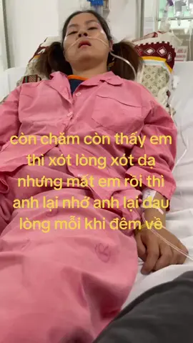 Nỗi đau này chẳng ai hiểu thấu