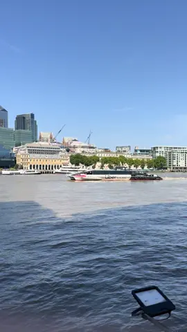 #london #travel #fyp #londontiktok #thames 