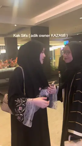 Next ada brand apa ya, yg akan di pegang si adek. Bundanya Coverme kaka KAZAMI untuk adek cantik ini pasti next keren jg. #sarimbit2026  #kazamiIndonesia  #kazamiLamongan  #distributorkazamilamongan  #gamissyari 