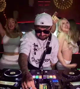 RUDE BOY x TOKYO DRIFT (BAILE MIX) #djleslie #remix #bailefunk #rihanna #tokyodrift 