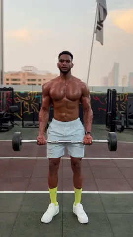 Biceps Workout (Barbell + Cable) 1️⃣ Regular Barbell Curl – 3 sets × 12 reps 2️⃣ Reverse Barbell Curl – 3 sets × 12 reps 3️⃣ Cable Biceps Curl – 3 sets × 12 reps 🔥 Control the weight and squeeze your biceps on every rep for maximum gains #fitnessmotivation #lifting #fitnessinfluencer #motivation #fyp 