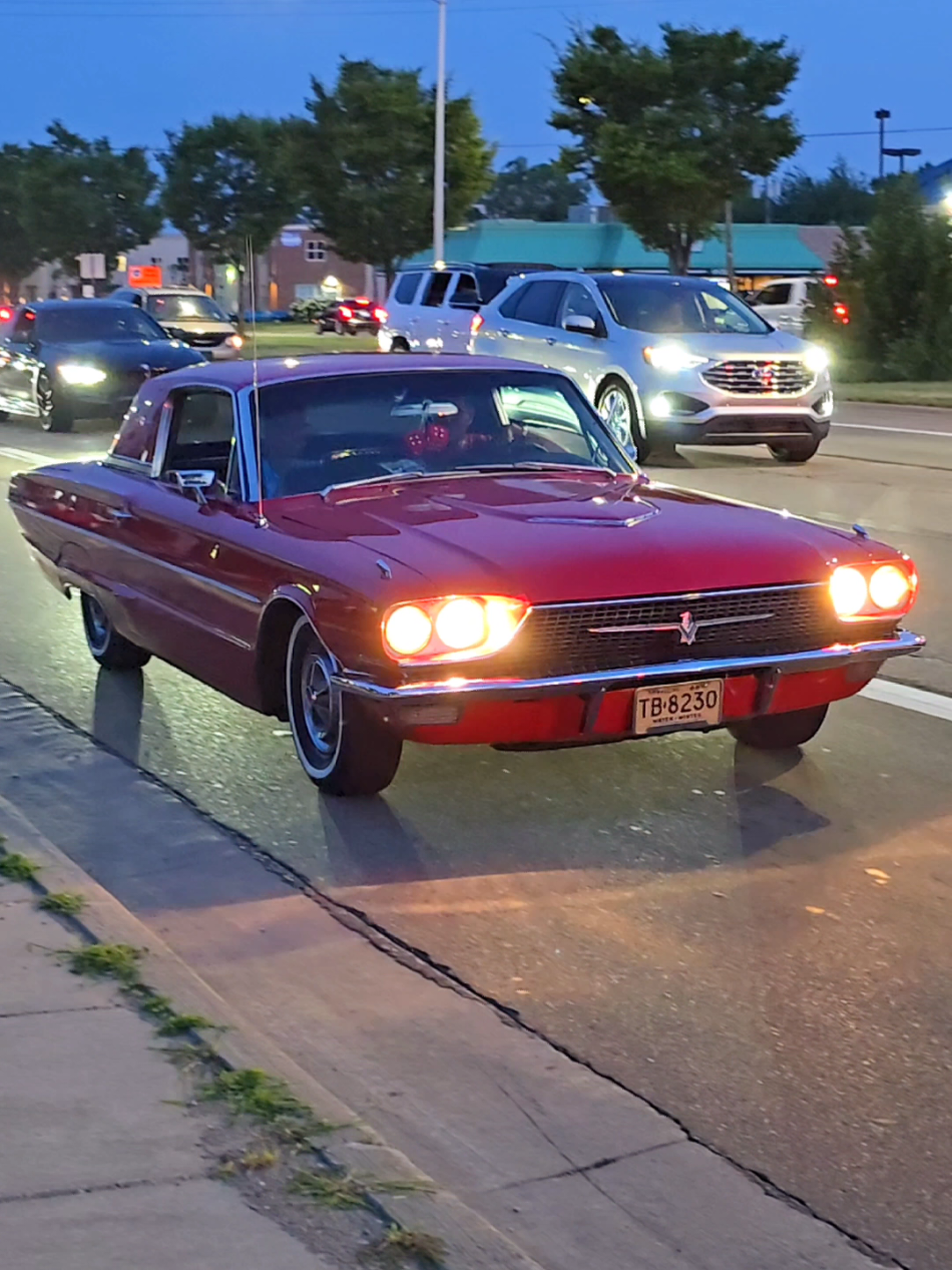 1966 Ford Thunderbird Classic Car Drive By Engine Sound Woodward 2025