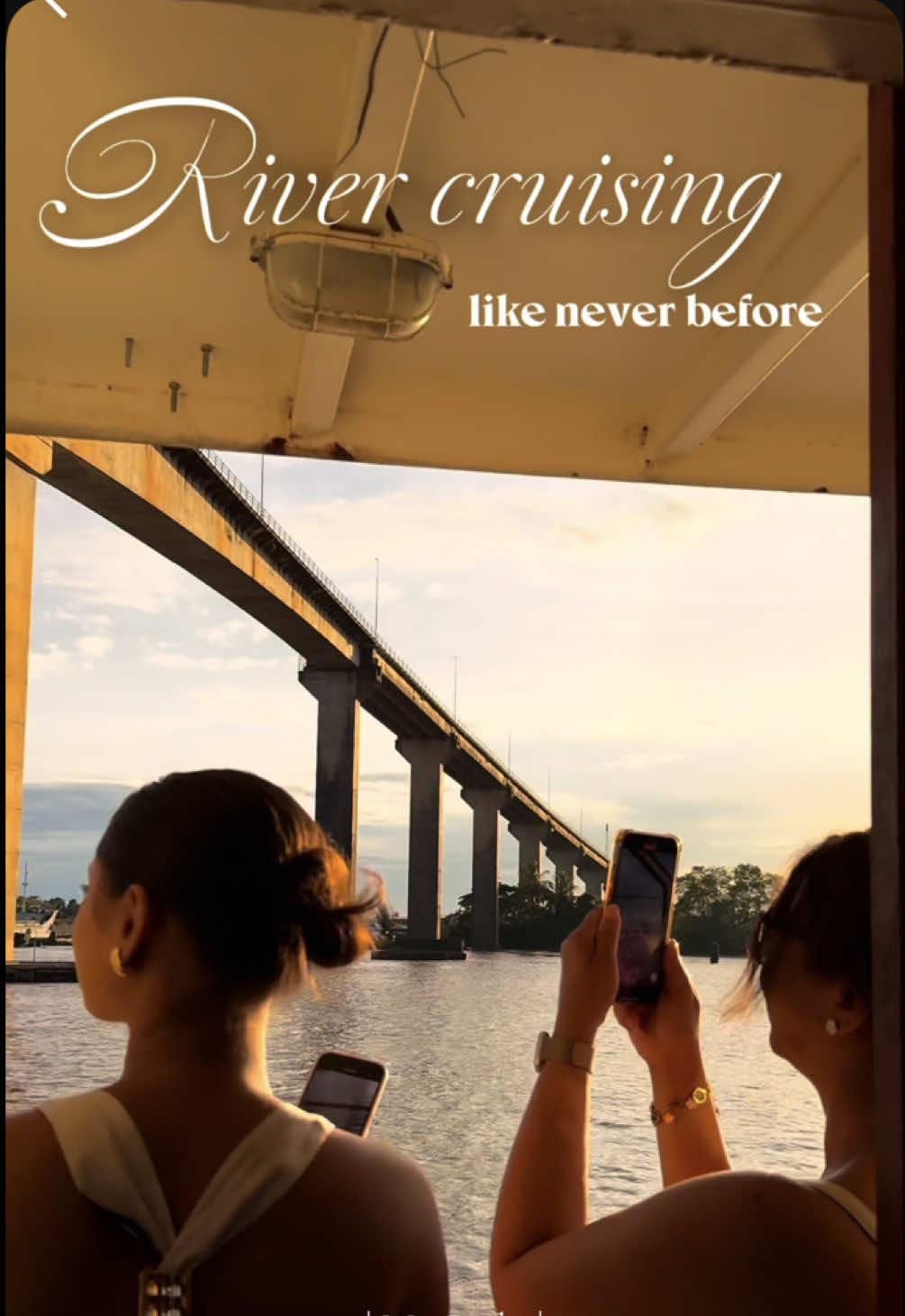 🛥️ 𝐌𝐢 𝐆𝐮𝐝𝐮 | 𝐒𝐮𝐧𝐬𝐞𝐭 𝐁𝐨𝐫𝐫𝐞𝐥: 𝘾𝙖𝙧𝙞𝙗𝙗𝙚𝙖𝙣 𝙉𝙞𝙜𝙝𝙩 💃🍾Thank you for being awesome as always🌟 Thank you for being a part of the 2nd edition of our August Sunset Tours🌅✨ 𝗥𝗲𝗴𝗶𝘀𝘁𝗲𝗿 𝗻𝗼𝘄 𝗳𝗼𝗿 𝗼𝘂𝗿 𝗲𝘅𝗰𝗹𝘂𝘀𝗶𝘃𝗲 𝗲𝗱𝗶𝘁𝗶𝗼𝗻: 𝐂𝐨𝐚𝐜𝐡𝐞𝐥𝐥𝐚 𝐱 𝐃𝐉 𝐂𝐀𝐓 (Aug 17)🌴 💃LIMITED SPOTS AVAILABLE🚨🛟 https://bit.ly/RegistrationSunsetBorrel17aug2025 See you soon!💛 FOR MORE INFO:  📞/Whatsapp: +(597) 760-0011 📧: Info@frederiksdorp.com   #MiGudu #sunset #suriname  #fyp #viral 