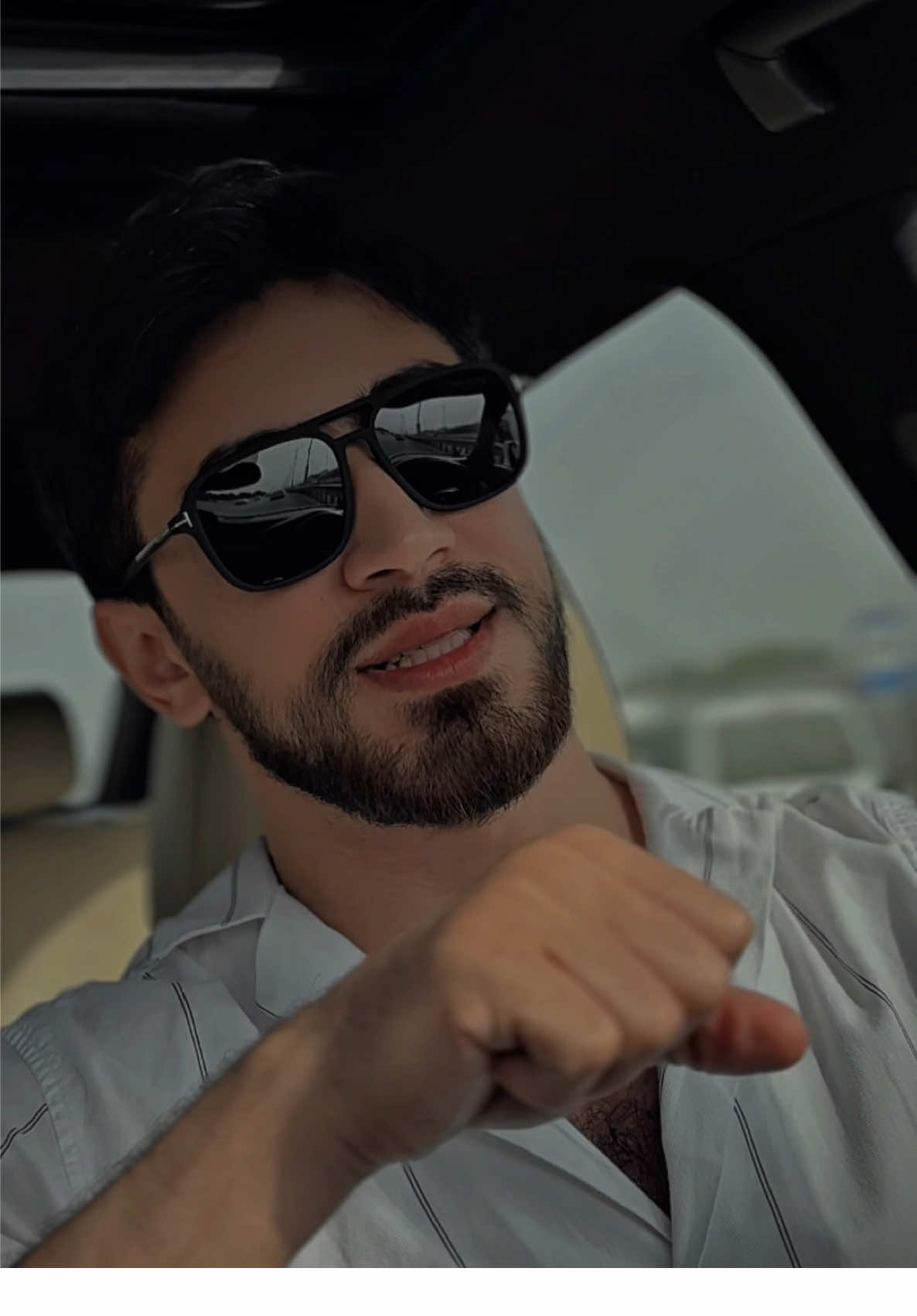 🫰😎