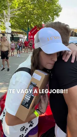 Egy különleges🩵, hihetetlenül kedves lány jött hozzánk Siófokon🙏🫶 Épp a névnapja van🎁 #elfogadás #szeretet 