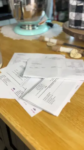 ✨From bill chaos ➡ budget boss 📅✨ Grab yours 🛒 link above #tiktokmademebuyit #budgetbinder #BudgetTips #moneytok #organized 