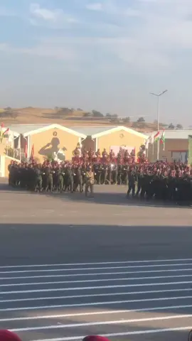 #پيشمه_رگه♥️🦅♥️كوردستان #sarokbarzani #بارزاني_ناسنامه_گه_لي_كورده💛 #عسكري #تدريب 