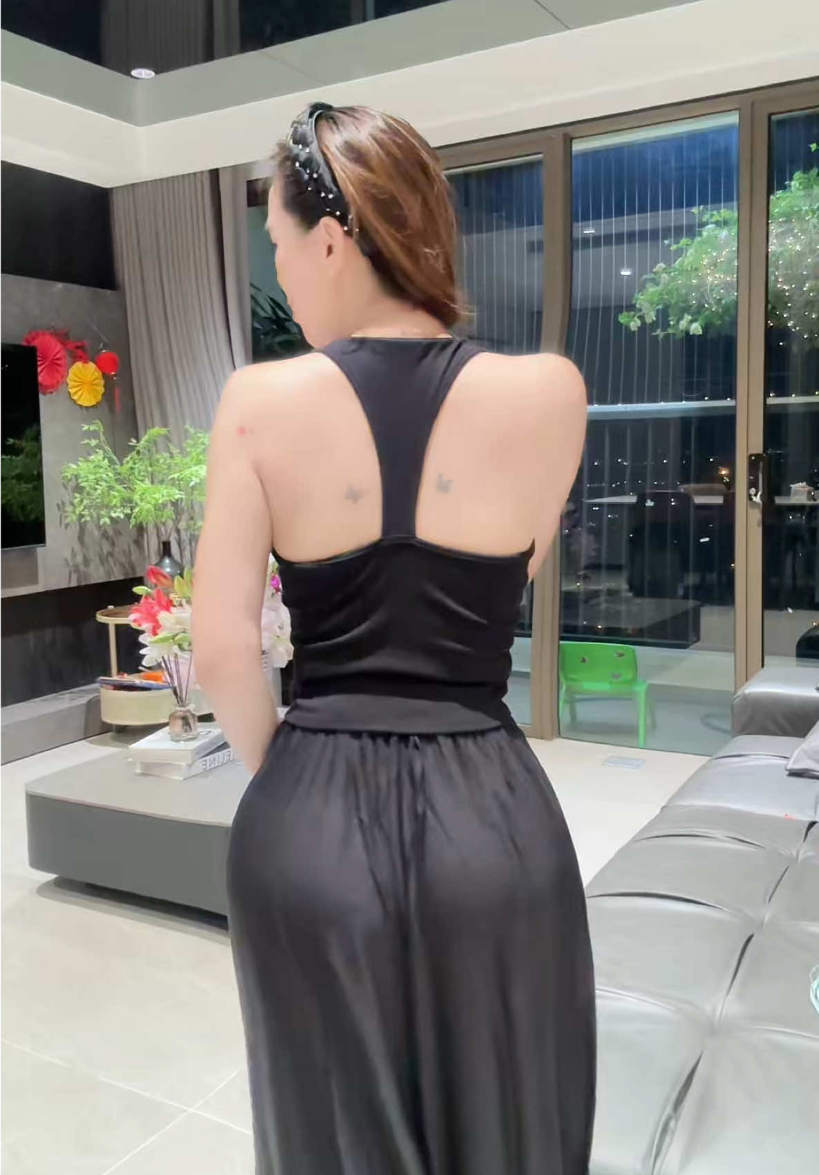 Áo đẹp thực sự, mà giá rẻ bất ngờ. Nên mua nha các c ạ. #aobalo #aohaiday#xuhuong #viral #trending 