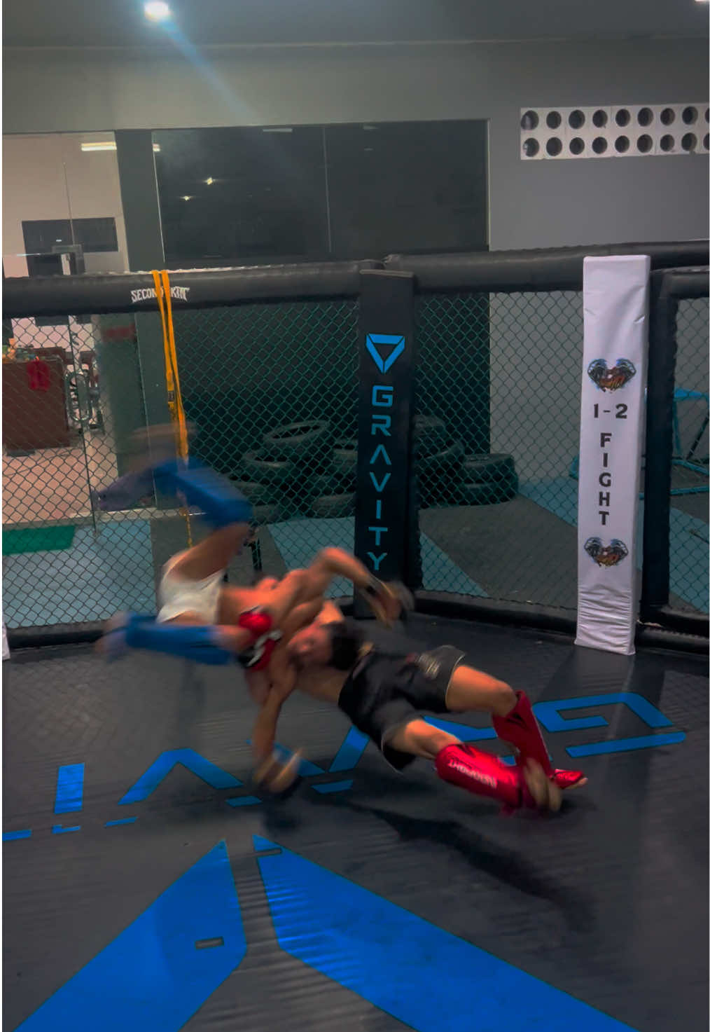 Light sparing #mma w/ @syafifaiz 😎🥊 #boxing #takedown #kickboxing #UFC 