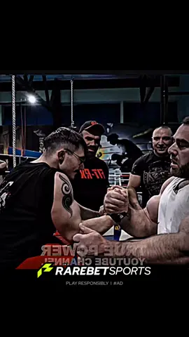 Akimbo vs Strong Gymer #biceps #motivation #akimbo #arm #champion 
