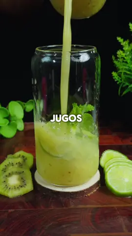 7 jugos saludables para toda tu semana 😱🥤 #jugossaludables #jugos #batidos #jugosverdes #consejosdesalud 