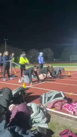 segundo par de clavos que rompo en el año😅 #fypシ゚ #diversion #atletismo #atleta #disciplina 