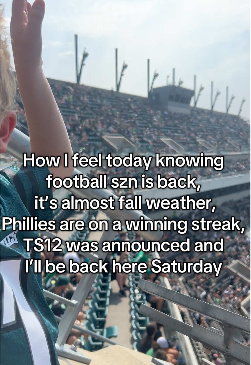 Today is a GOOD day #ts12 #gobirds #footballszn #philly #taylorswift 