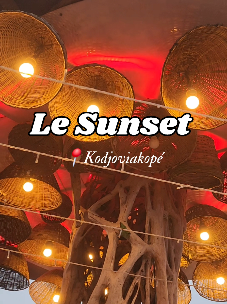 Le Sunset 📍Kodjoviakopé 💸: A partir de 5000f @Le Sunset Lomé  #restaurantlomé #togolome228🇹🇬 #quefairealome #togolais #togolais228🇹🇬 