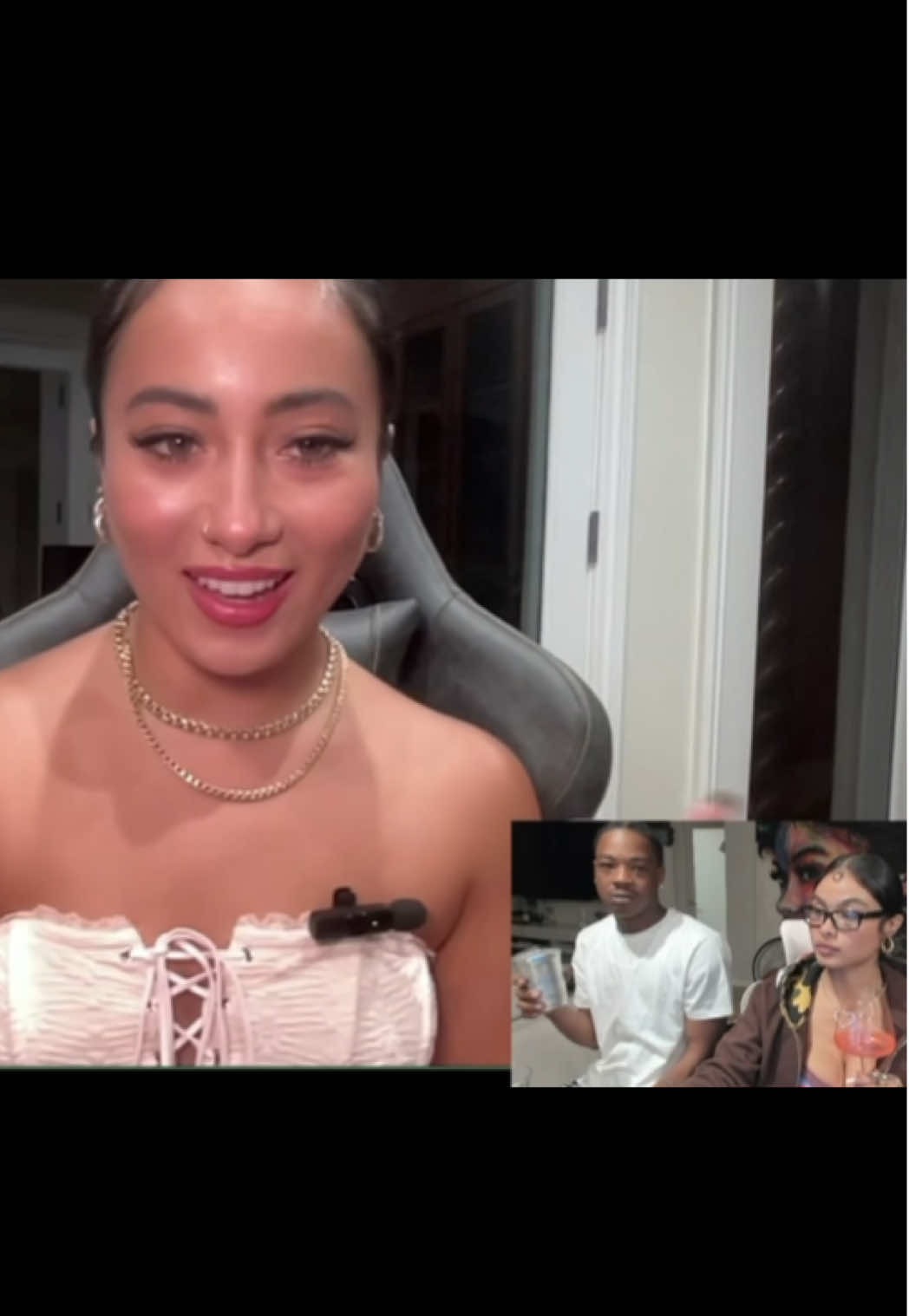 why would you wear a bonnet to a date?  #edate #funnyclips #twitchclips #indialove #twitchstreamer 