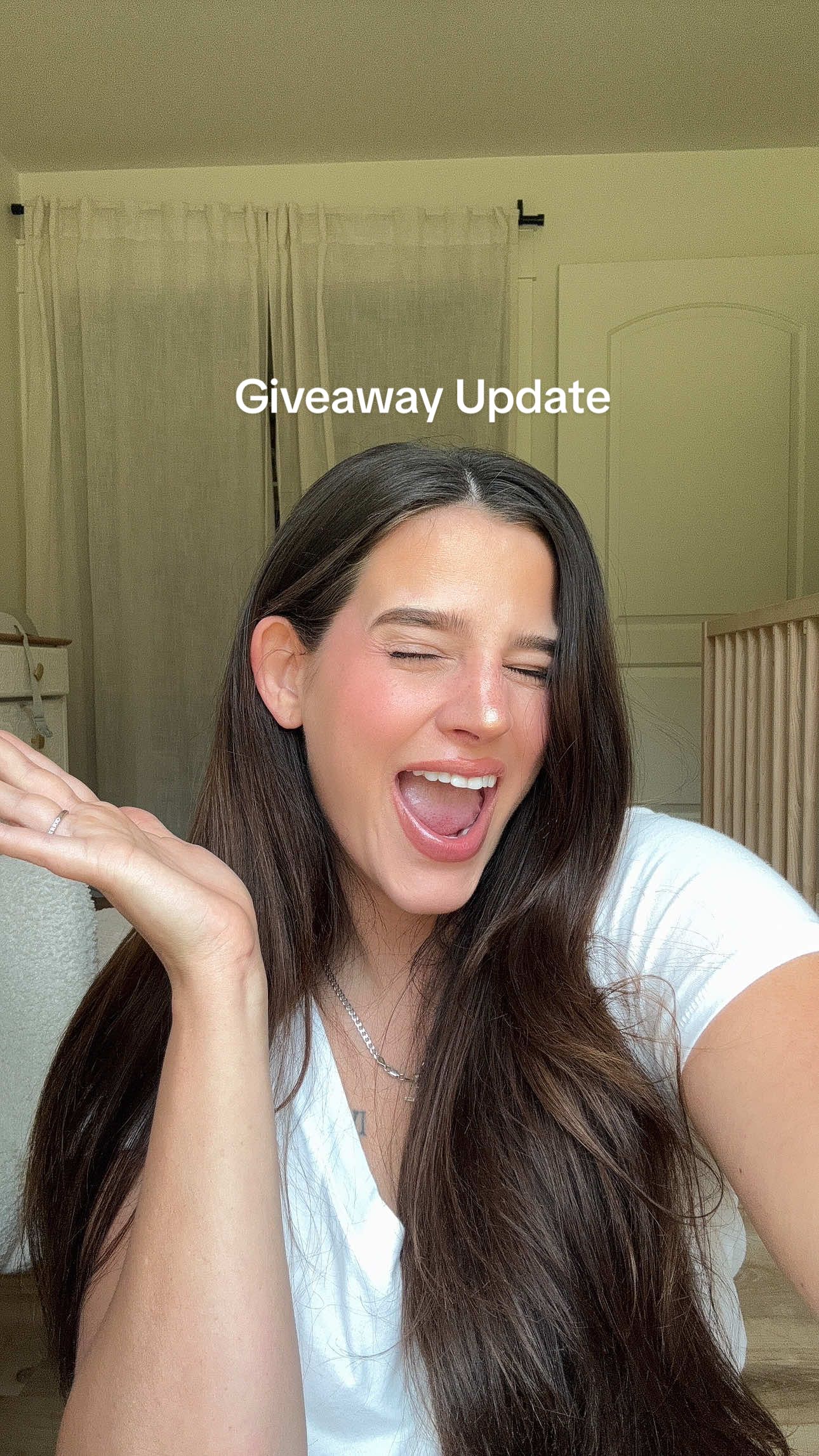 Stay tuned!!! This one’s for the mamas 💕✨ #giveaway #momtok #MomsofTikTok #teamwork #sahm