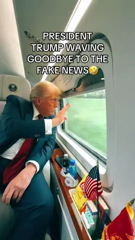 SPOT THE FAKE NEWS ON THE LEFT SIDE🤣 #maga #fyp #donaldtrump