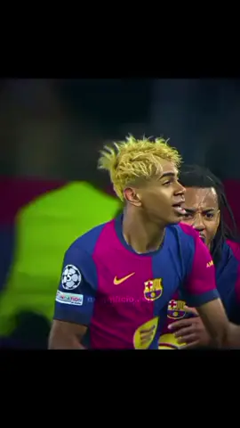 @Donaldo 2.0 ✝️ bro you should have sing my banger I scored a trivela from so far I'm just that guy they said I was on steroids 