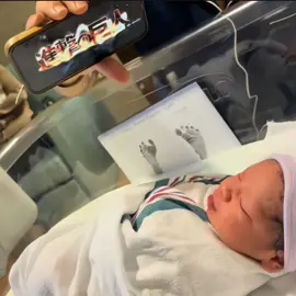 #aot #AttackOnTitan #newbornbaby #newborn