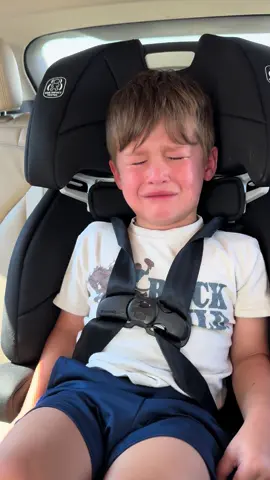 This is what happened when dad babysits during Mom‘s appointment. 🤦🏻‍♀️. #5thkidupsetisnojoke😳  #thisisus🤷🏻‍♀️ #reality🙄 #waxmeltdown 🤣 #waituntilheunderstands 😜