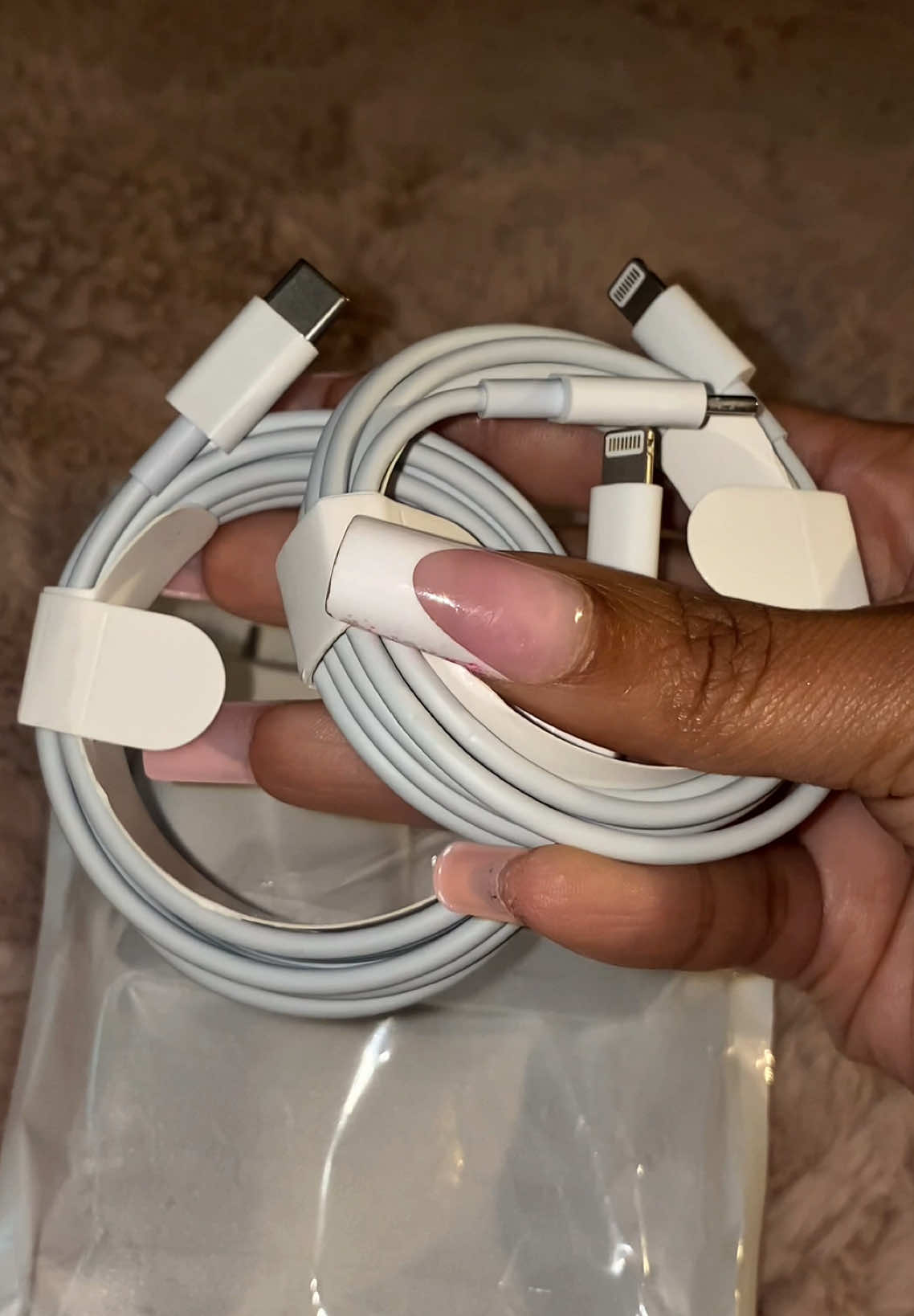 No, I only have one charger & that one got a shortage! BYE! ✌🏽😊 #iphonecharger #usbcharger #iphoneuser #iphonetips 