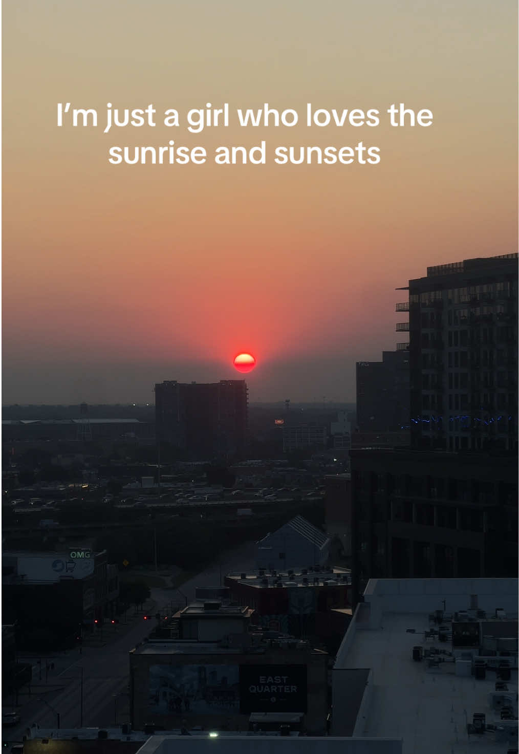 I'm a Girl Who Loves: Sunrise, sunset, the ocean, the moon 🌙 and everything nature  #relationshipadvice, #emotionalcontent, #girlpower, #lovelife, #positivity 