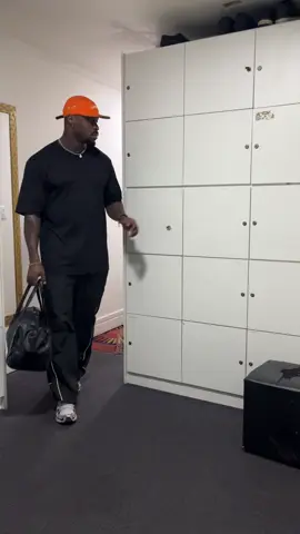 Trabalha y trabalha 🔥