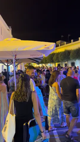 La noches de verano en Conil 🖤🖤🖤🖤#viralvideosofficial #flypシ #risa #viral #fiesta 
