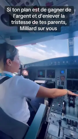 @ANA LUISA @Emirates 