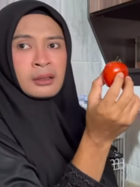 Mak tun keterlaluan#berandatiktok #mamalela #vidioviral #mamalelaseries #gilangmamalelateam #fypシ #fikralmamalela #viral #dika_bj 