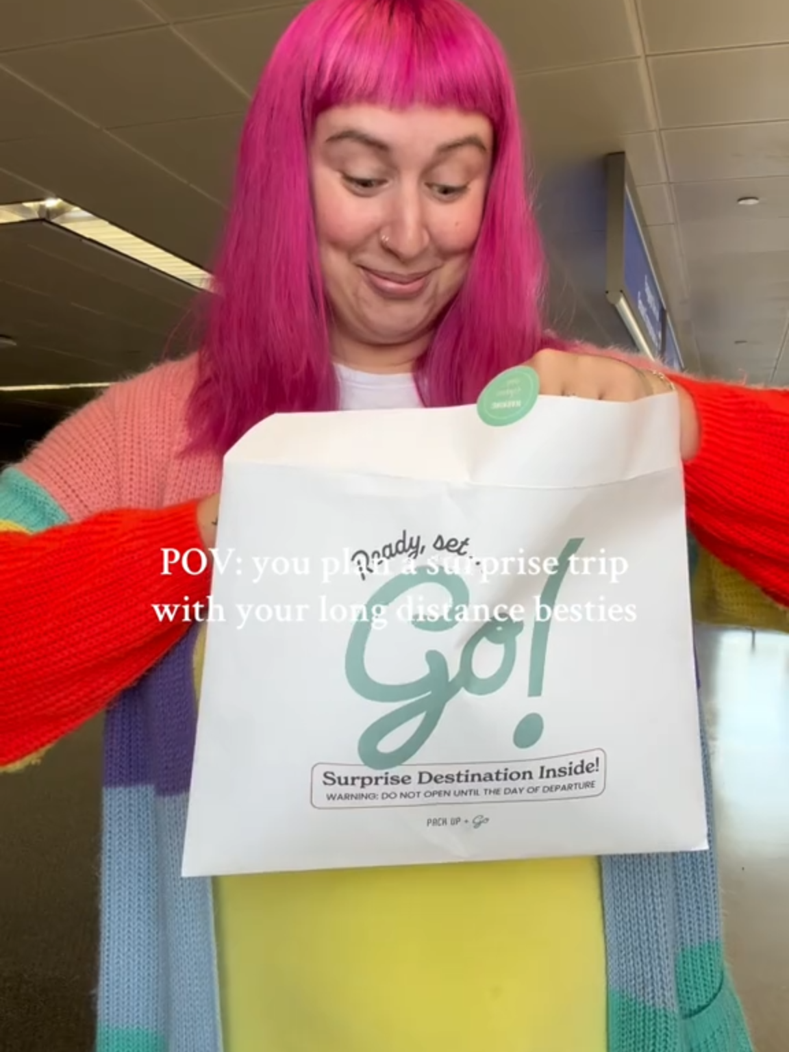 POV: you take a surprise trip to meet up with your long-distance BFFS 🙌 📸 @notyouraveragethrpst @janellehettick