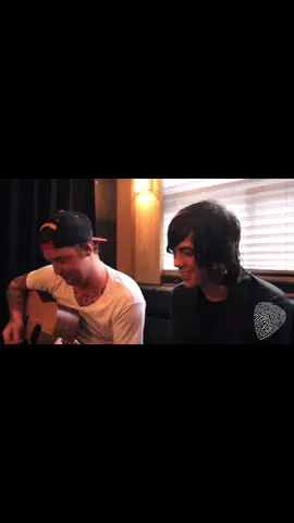 if im james dean, your audrey hempburn acoustic 2010 #sleepingwithsirens #emo #2000s #hardcore #foryoupage 