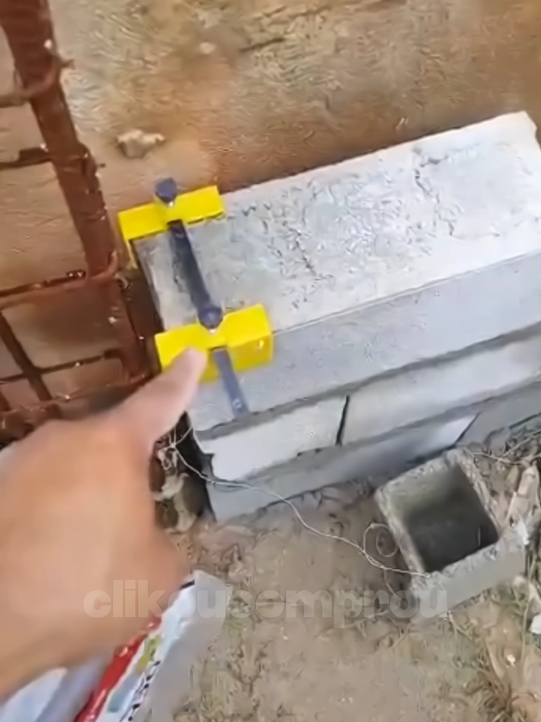 Gabarito com Linha 50m para Assentar blocos de tijolos 