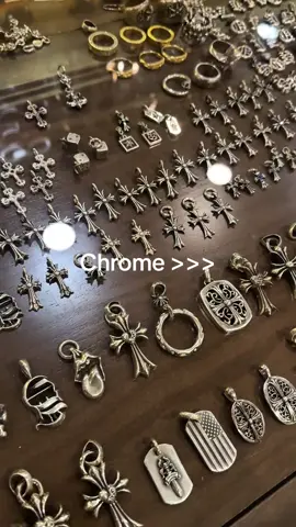 ✨✨✨ #chromehearts #earings #fyp #fashiontiktok #worldwide 