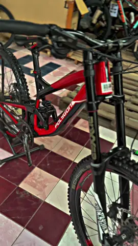Collosus DH8 #polygon #downhill #sepeda #collosus 